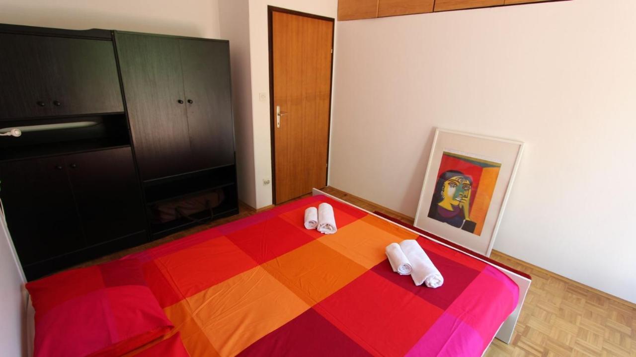 Apartment Gita Malinska Bagian luar foto