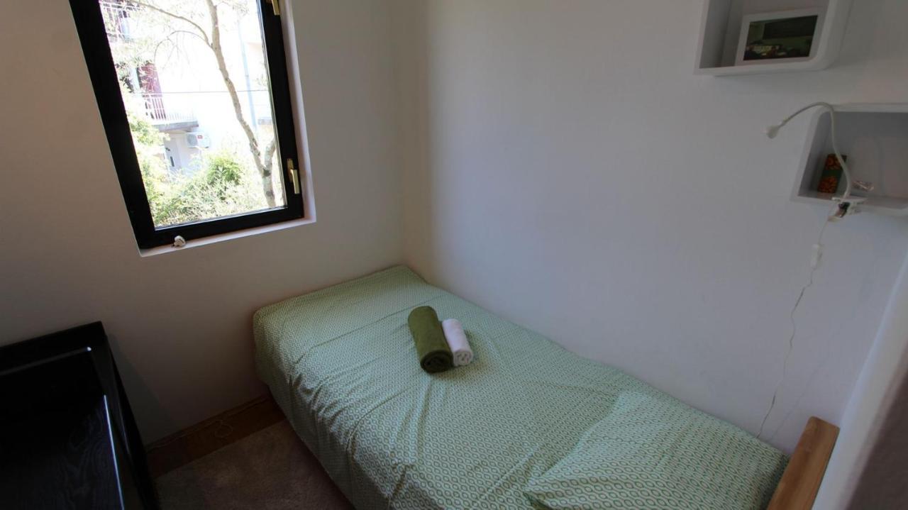 Apartment Gita Malinska Bagian luar foto