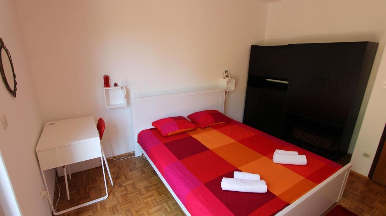 Apartment Gita Malinska Bagian luar foto