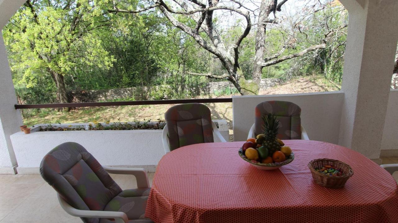 Apartment Gita Malinska Bagian luar foto