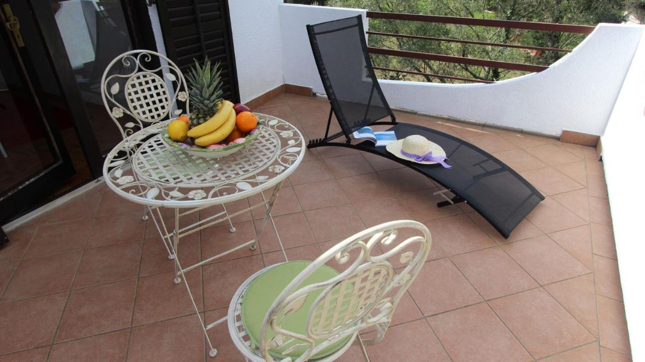 Apartment Gita Malinska Bagian luar foto